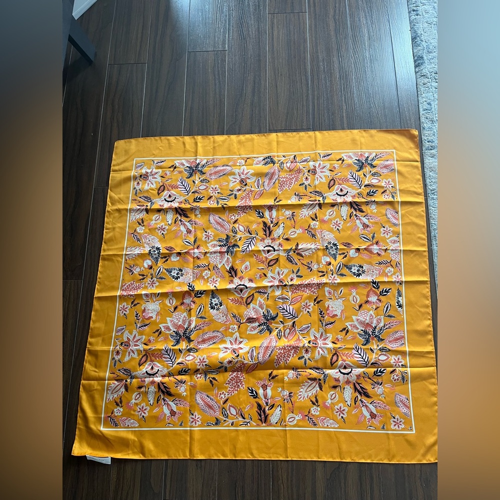 PART TWO scarf